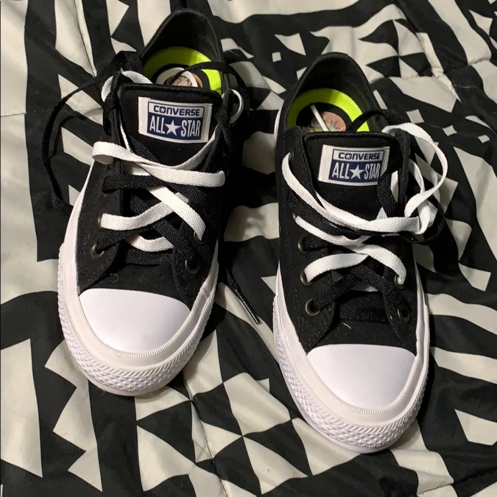 Black and white converse